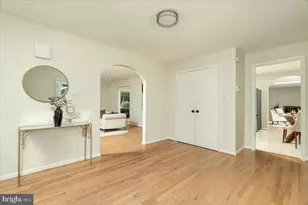 3804 Acosta Rd, Fairfax, VA 22031 - Photo 8