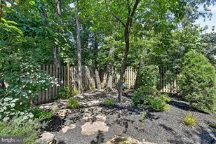 2207 Frank St, Vienna, VA 22182 - Photo 58