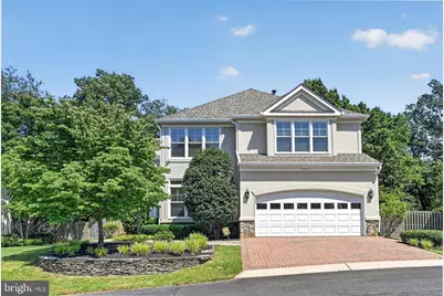 2207 Frank Street, Vienna, VA 22182 - Photo 2