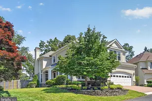 2207 Frank St, Vienna, VA 22182 - Photo 1