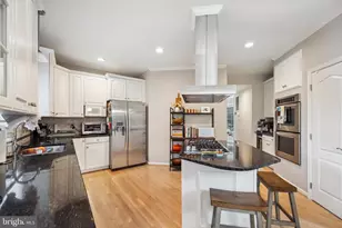 2207 Frank St, Vienna, VA 22182 - Photo 24