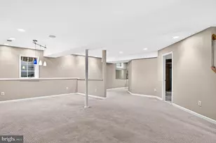 2207 Frank St, Vienna, VA 22182 - Photo 46