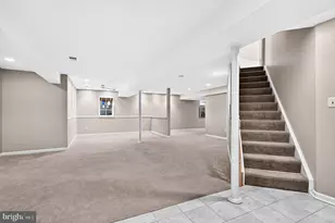 2207 Frank St, Vienna, VA 22182 - Photo 44
