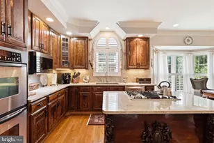 6656 Hampton Park Ct, McLean, VA 22101 - Photo 12