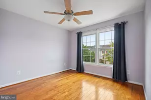 7035 Fieldhurst Ct, Alexandria, VA 22315 - Photo 16