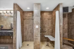 1625 International Dr, McLean, VA 22102 - Photo 44