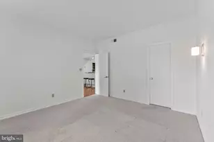 12165 Penderview Terrace, Fairfax, VA 22033 - Photo 14