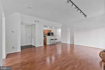 12165 Penderview Terrace #1028, Fairfax, VA 22033 - Photo 6