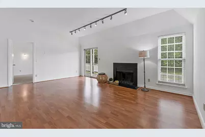 12165 Penderview Terrace #1028, Fairfax, VA 22033 - Photo 4