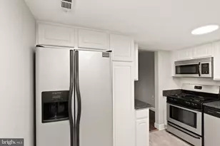 1414 Northgate Square, Reston, VA 20190 - Photo 12