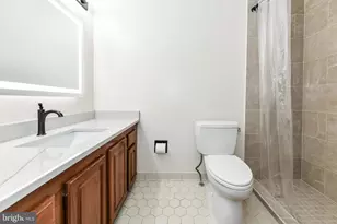 9109 Northedge Dr, Springfield, VA 22153 - Photo 8
