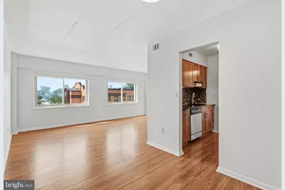 200 Locust Street SE #405, Vienna, VA 22180 - Photo 12