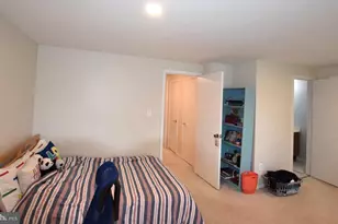 6560 Lochleigh Ct, Alexandria, VA 22315 - Photo 14