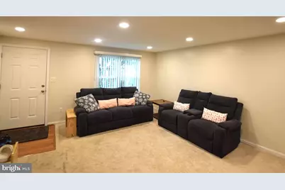 6560 Lochleigh Court, Alexandria, VA 22315 - Photo 2