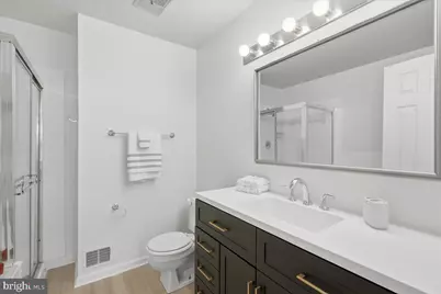 8902 Winding Hollow Way, Springfield, VA 22152 - Photo 16