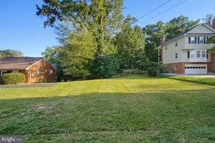 8715 Cherry Dr, Fairfax, VA 22031 - Photo 60