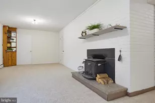 8715 Cherry Dr, Fairfax, VA 22031 - Photo 40