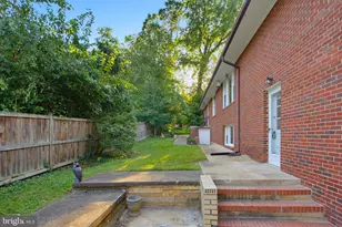 8715 Cherry Dr, Fairfax, VA 22031 - Photo 58