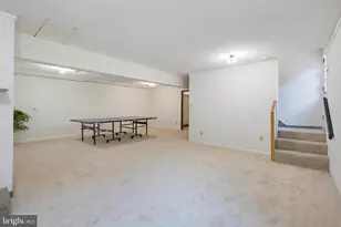 8715 Cherry Dr, Fairfax, VA 22031 - Photo 36