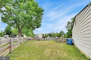 5932 Peregrine Dr, Burke, VA 22015 - Photo 30