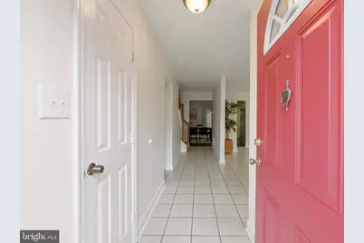 4104 Pleasant Meadow Court #117B, Chantilly, VA 20151 - Photo 2