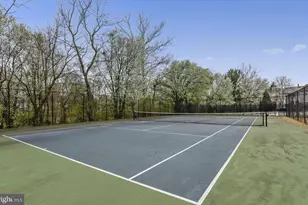 4104 Pleasant Meadow Ct, Chantilly, VA 20151 - Photo 34