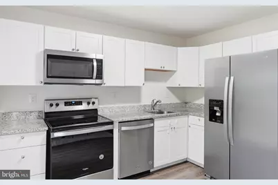 4104 Pleasant Meadow Court #117B, Chantilly, VA 20151 - Photo 10