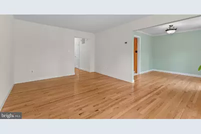 9619 Hillock Court, Burke, VA 22015 - Photo 4