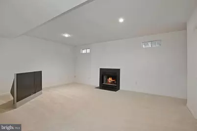 4002 Rosemeade Drive, Fairfax, VA 22033 - Photo 4