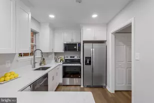 2256 Gunsmith Square, Reston, VA 20191 - Photo 14