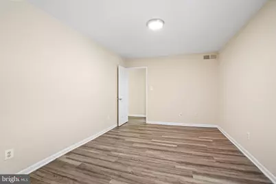 6141 Leesburg Pike #101, Falls Church, VA 22041 - Photo 22