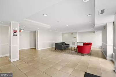 6141 Leesburg Pike #101, Falls Church, VA 22041 - Photo 4