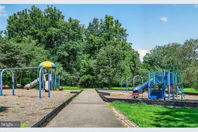 3031 Borge Street #112, Oakton, VA 22124 - Photo 32