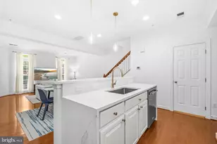 5639 Harrington Falls Ln, Alexandria, VA 22312 - Photo 12