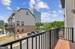 13212 Woodland Park Rd, Herndon, VA 20171 - Photo 20