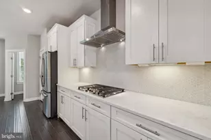 13212 Woodland Park Rd, Herndon, VA 20171 - Photo 8