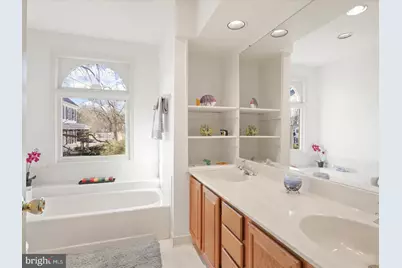 7004 Dreams Way Court, Alexandria, VA 22315 - Photo 28