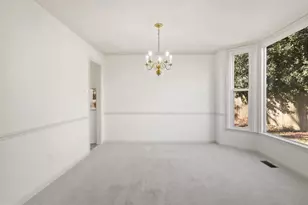 7004 Dreams Way Ct, Alexandria, VA 22315 - Photo 8