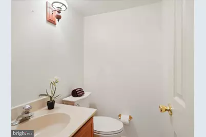 7004 Dreams Way Court, Alexandria, VA 22315 - Photo 20