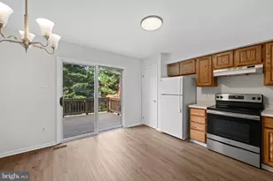 6528 Skylemar Trail, Centreville, VA 20121 - Photo 12