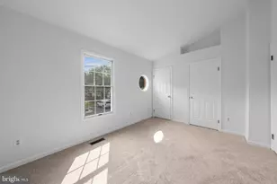 6528 Skylemar Trail, Centreville, VA 20121 - Photo 18