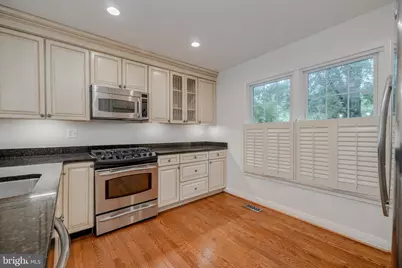 11909 Saint Johnsbury Court, Reston, VA 20191 - Photo 6