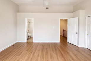 13824 Bridlington Ct, Centreville, VA 20120 - Photo 16