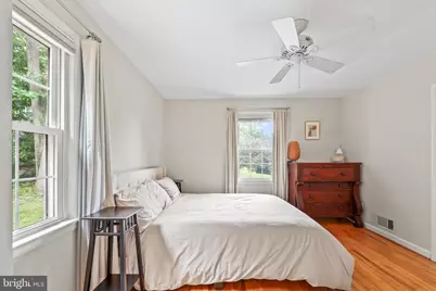600 John Marshall Drive NW, Vienna, VA 22180 - Photo 24
