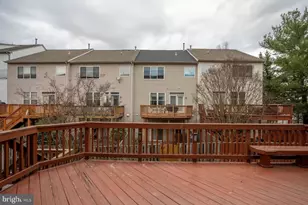 8648 Royal Worcester Ln, Fairfax, VA 22031 - Photo 46