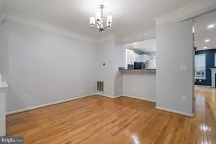8648 Royal Worcester Ln, Fairfax, VA 22031 - Photo 6