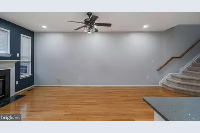 8648 Royal Worcester Lane, Fairfax, VA 22031 - Photo 12