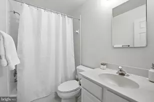 9919 Longford Ct, Vienna, VA 22181 - Photo 24