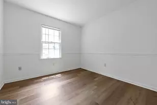 8809 Surveyors Pl, Springfield, VA 22152 - Photo 16