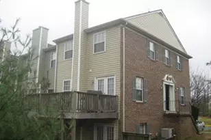 7925 Gunston Woods Pl, Lorton, VA 22079 - Photo 2